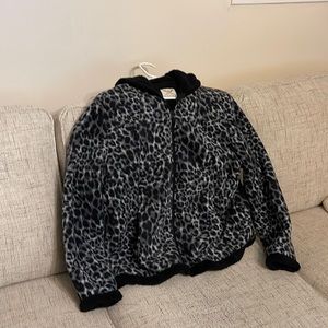 Hooded jacket,black/gray leopard print,1X excellent condition, Faded Glory